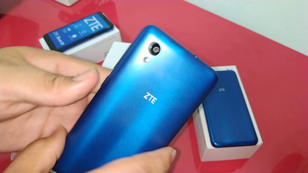 Как открыть телефон zte blade l8